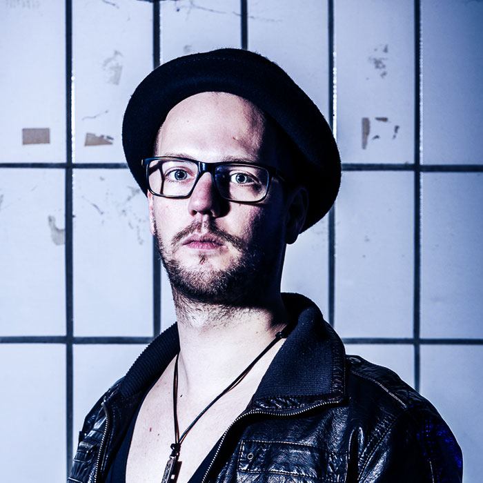 Hendrik Ossenbrink (drums)